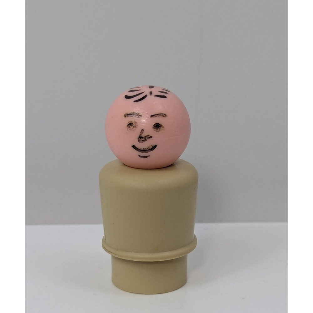 Fisher-Price Little People vintage man tan body airport jetport figure 933